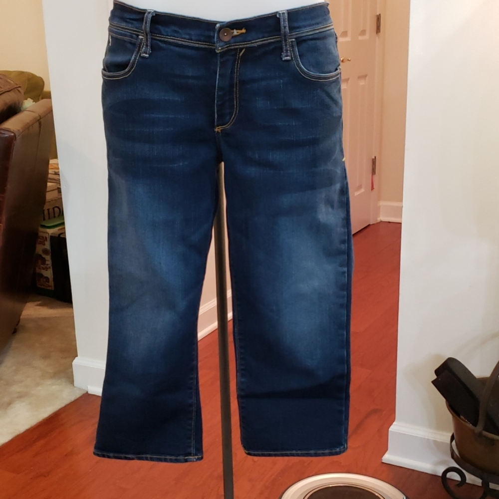 Abercrombie & Fitch Dark Denim Blue Cropped Jeans